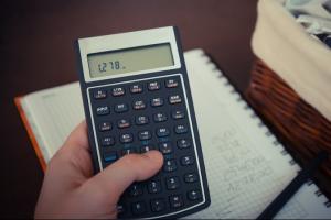 Bagaimana cara menghitung pajak properti pribadi?