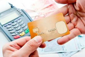 Prečerpanie kreditu.  Čo je to kontokorentný úver?  Podmienky získania a rozdiely oproti úveru.  Ponuky pre jednotlivcov